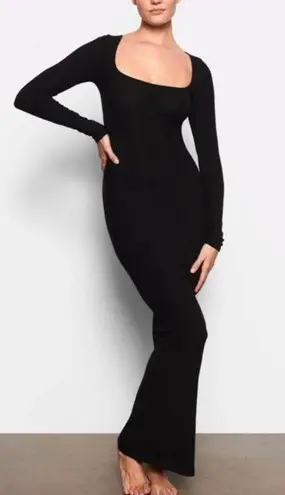 SKIMS Long Sleeve Maxi Dress M