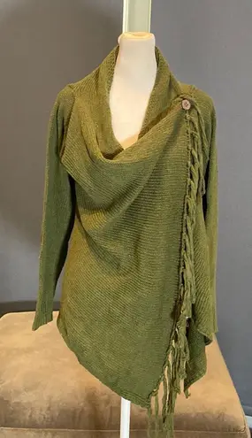 Women’s Casual Green Knitted Sweater Wrap Around Design with Tassels Size S NWOT Green