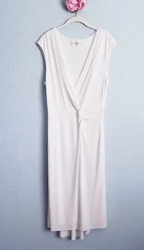 Anthropologie Graham & Spencer White V-neck Front Knot Dress