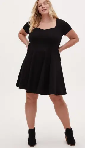 Torrid black skater style flute dress 0/14/16