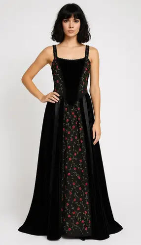 Late 80s Jeannie Nitro Gothic black velvet silk floral embroidered corset gown s