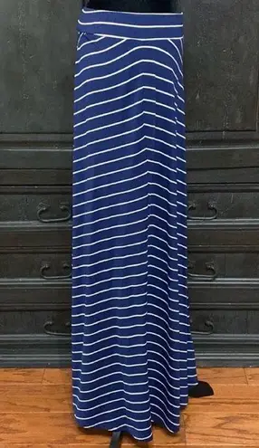 Cato stripe Navy blue & White long skirt. Size small