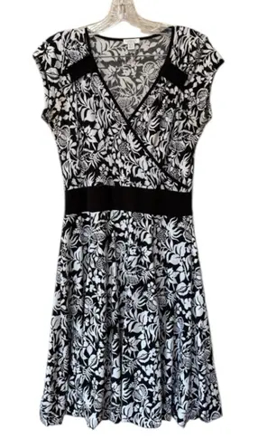 Vintage Black White Floral Jersey Fit Flare Dress M Conrad C Size M