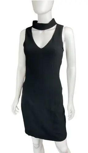 Belle Badgley Mischka Black Sleeveless Choker Neck V-Neck Party Cocktail Dress
