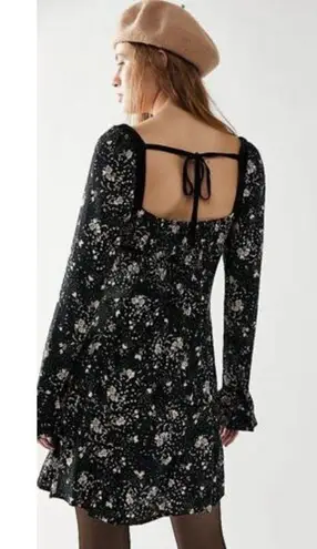 Free People  Tess Mini Dress Longsleeve Velvet Black Bell Sleeve NWT New Small