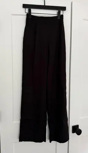 $175 New Monrow Linen Pleated Pants