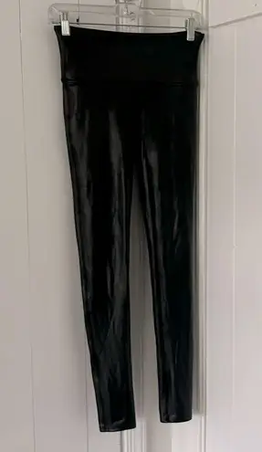 Spanx  Faux Leather Leggings Size M