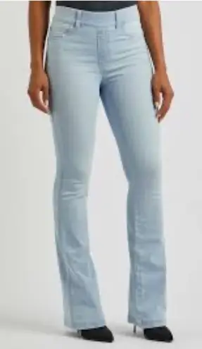 Spanx NWOT  Flare Leg Jeans Retro Light Wash size xs