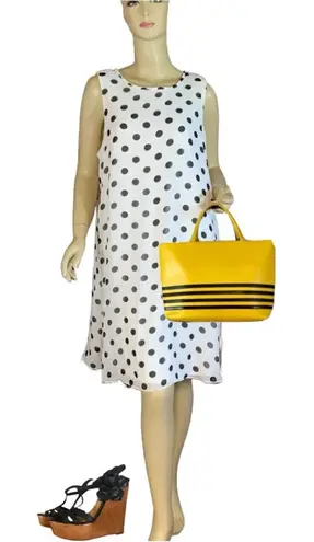 JH WHITE & BLACK POLKA