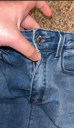 Missguided Women’s Misguided medium wash denim tight fitting mini skirt