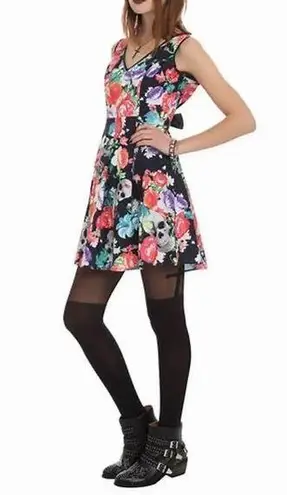 Iron fist Roaming Hearts Skull Floral Print Fit & Flare Jersey Mini Dress Size M