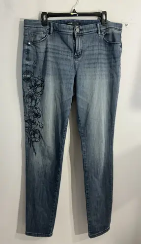 Womans Simply Vera Vera Wang Skinny 16L Embroidered Blue Jeans Size 16
