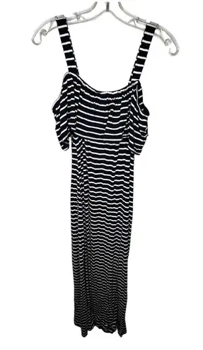 Nina Leonard  Maxi Dress