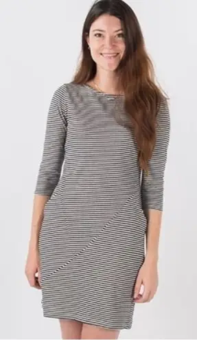 Betabrand 30 Day Striped 3/4 sleeve pocket Dress blue grey Size small