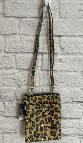 Scout Sally Go Lightly NWT Water Resistant Crossbody Bag