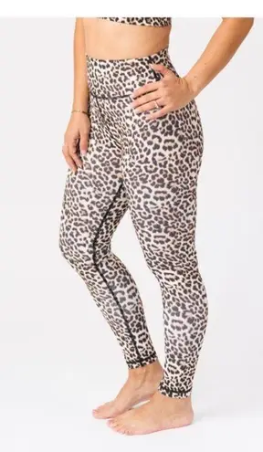 Zyia Leopard Brilliant Scrunchy What Hi Rise Legging 7/8 24” Sz 8-10 NWT