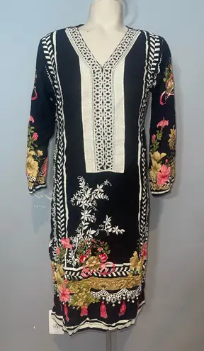 Rang Mahal black floral Pakistani lawn cotton floral embroidered top shirt M Size M