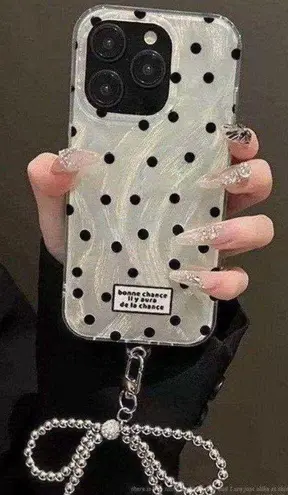 Iphone 15 pro max Bow case