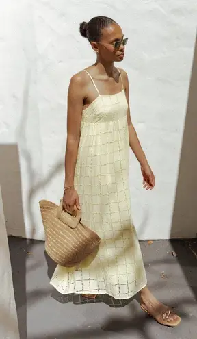 Petal and Pup Alyah Maxi Dress size Large yellow eyelet lace