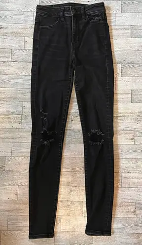 American Eagle Next Level Stretch Super High Rise Jegging Distressed Black 00Reg