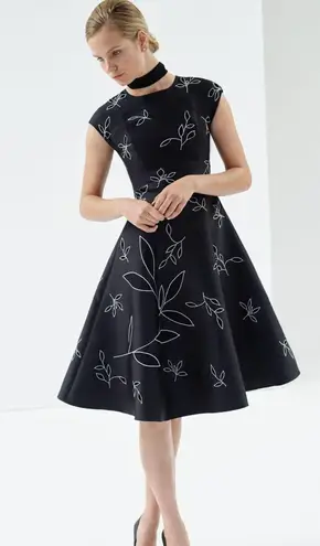 Sachin + Babi Fit & Flare Black Leaflet Couture Dress Size 0 NWT