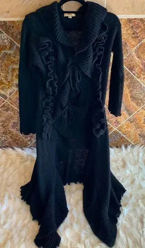 Women’s Beautiful Lagenlook Fitted Knitted Ruffle Duster Size S/M Black Size M