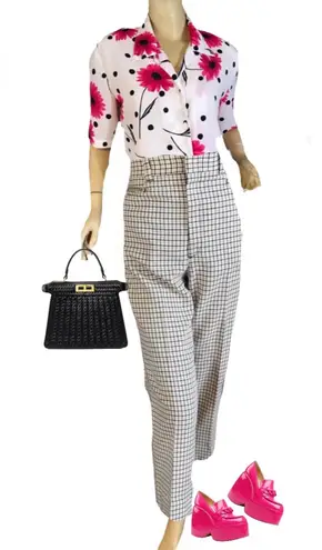 Tan Jay VINTAGE 1990'S PINK, BLACK & WHITE FLORAL PRINT BUTTON DOWN (8)