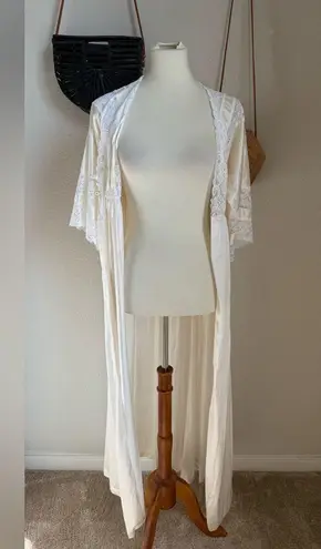 Lace & Silk Cream Mid Sleeve Robe White Size undefined