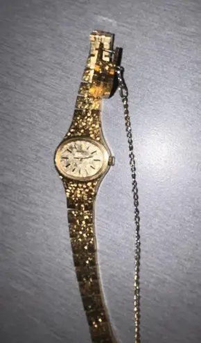 Seiko Ladies Gold Tone Analog Watch