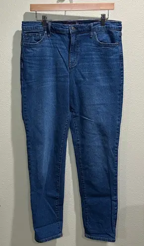 Gloria Vanderbilt  Size 10 Boyfriend Jeans