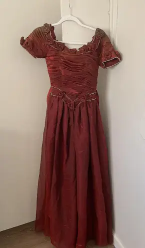 Unique Vintage  Princess Rose Pearl Layered Ball Gown Dress