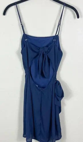 Lucy in the Sky  Lightweight Sleeveless Adjustable Double Tie Wrap Dress in Navy - Image 8