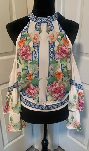 Jealous Tomato NWT Beautiful Floral Cold Shoulder Blouse