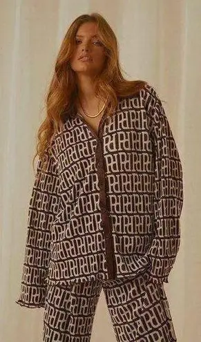 Peppermayo NWOT Change of Pace Logo Mania Blouse in Brown/White Size 2