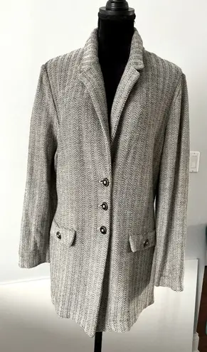 St. John DRESSY JACKET 🌹🌹