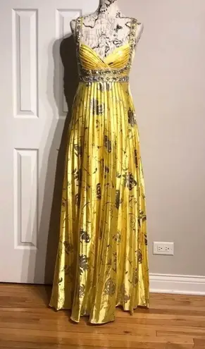 Embellished Formal Evening Prom Gown Crisscross Straps Open Back Metallic Yellow
