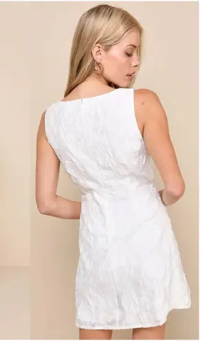 LULU’S Exquisite Moments White Floral Jacquard Sleeveless Mini Dress Size M