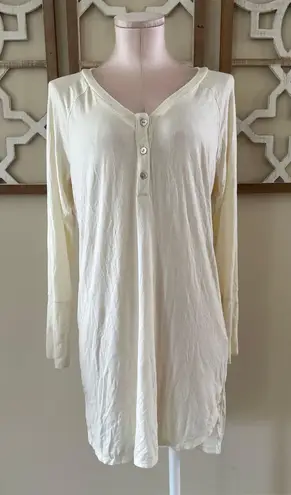 LA Made Women’s Size Small  Revolve La Crema Tunic Oversized Top