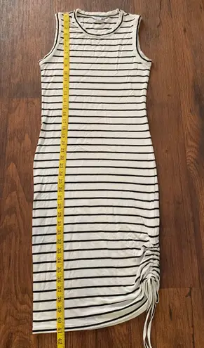 BB Dakota What's The Rouche Dress Size S, sleeveless, Striped White/black