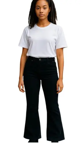 Tractr Women’s High Rise Flare Slim Fit Jeans Black Velvet Size 8 NWT