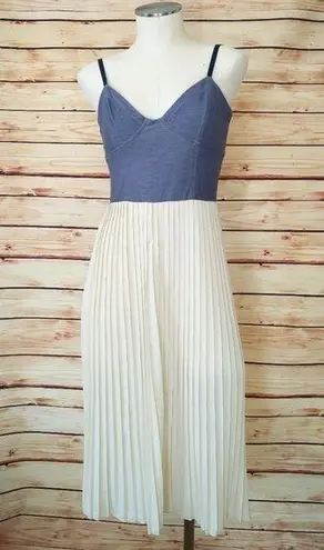 Pink Martini British Empire Dress Chambray/Cream