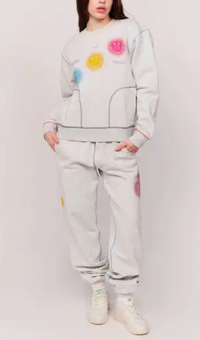 By Samii Ryan Smiley Rainbow Sweatpants Women's Small Gray Elastic Waist Printed