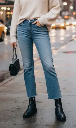 SLVRLAKE Scarlett Kick Flare Jeans in Salt Water Blue Size 26