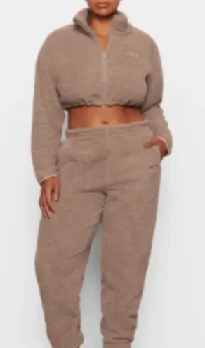 SKIMS Cozy Teddy Sherpa Jogger Pants Size L Brown Lounge Comfort