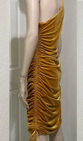 House of Harlow Luxe Velvet Ruched Sides One Shoulder Dress Mineral Gold Size L
