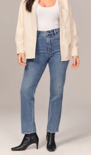 Abercrombie & Fitch  The Ankle Straight Ultra High Rise Curve Love Jeans thumbnail 1