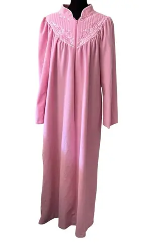 VTG Sears Carriage Court Long Flannel Large Floral Night Gown Partial Zip Granny Pink