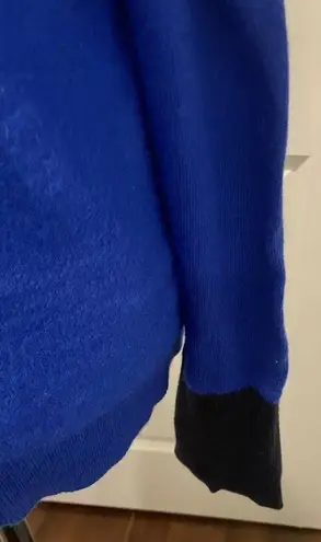 Bailey44 New With Tags Bailey 44 Cold Shoulder “Pop” Sweater