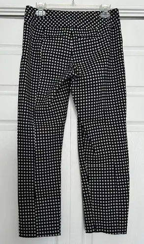 Elle  Mid Rise Black & White Check Straight Leg Cropped Pants Women's Size 2