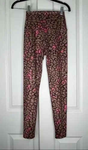 Beyond Yoga Lux Print High Waisted Midi Legging Electric Cheetah